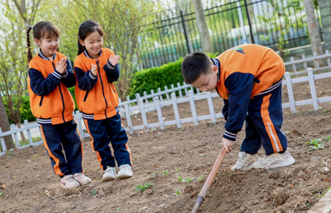 長(zhǎng)城學(xué)校 長(zhǎng)城學(xué)校